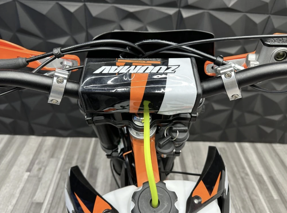 ZumavK5_250_oranž-8
